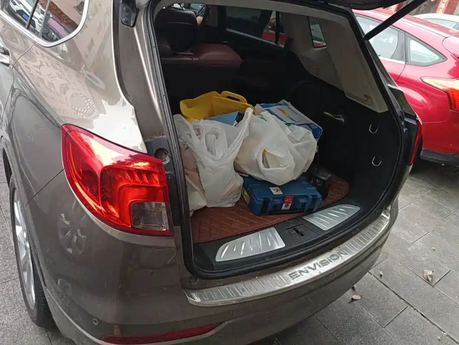 Buick Envision Plus — миниатюра 4