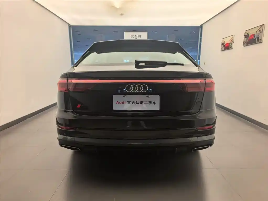 Audi Q8 2024 55 TFSI Luxury