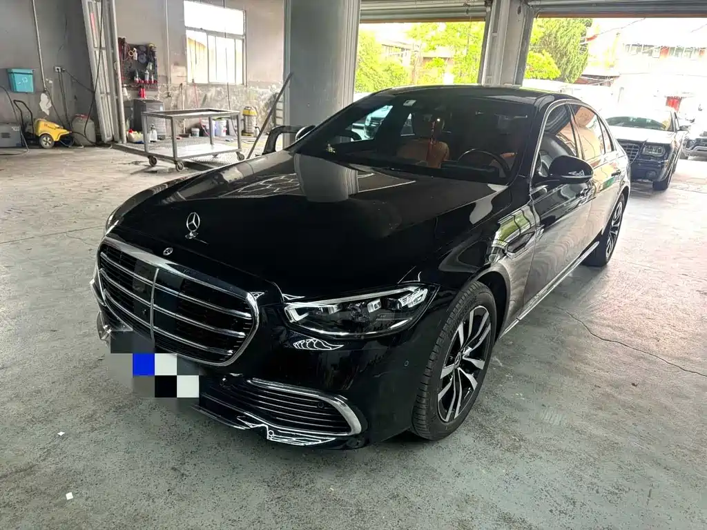Mercedes-Benz S-Class 2021