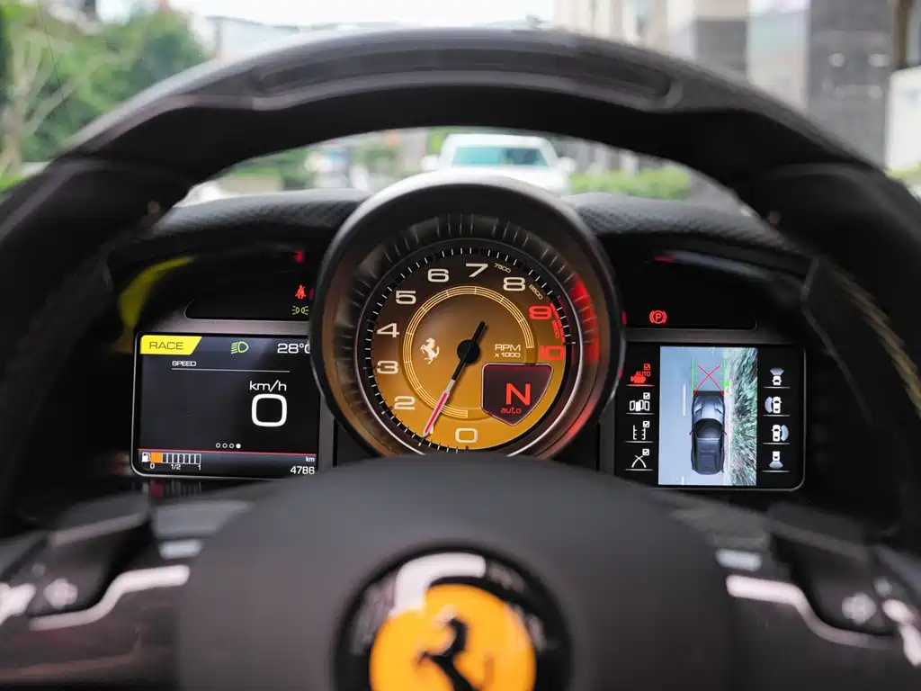 Ferrari 812 — миниатюра 20