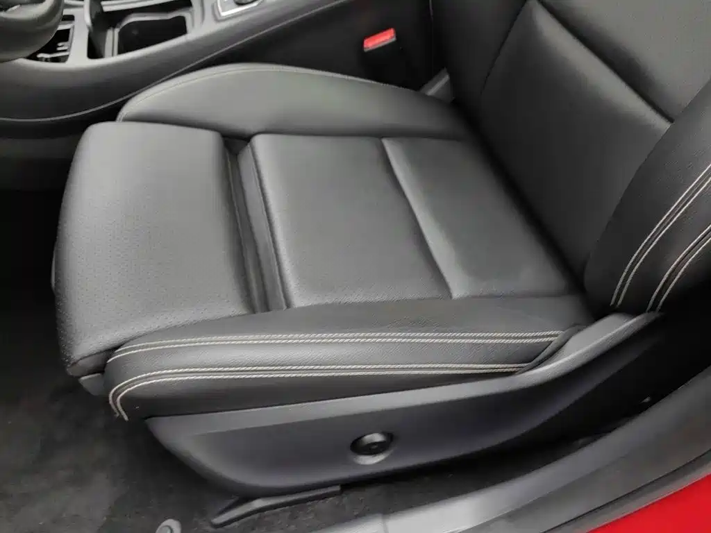 Mercedes-Benz GLA — миниатюра 20