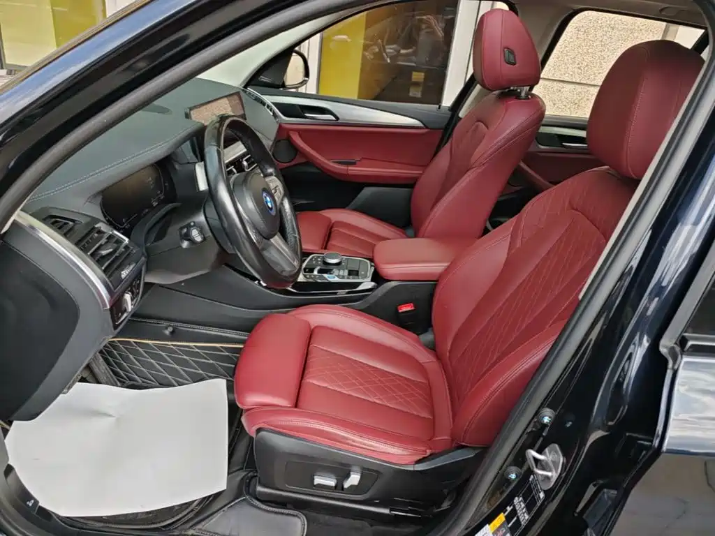 BMW iX3 — миниатюра 15