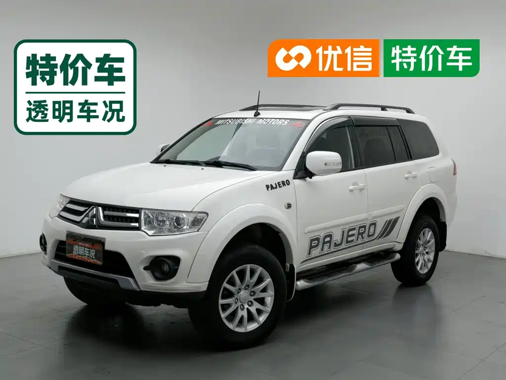 Mitsubishi Pajero Sport
