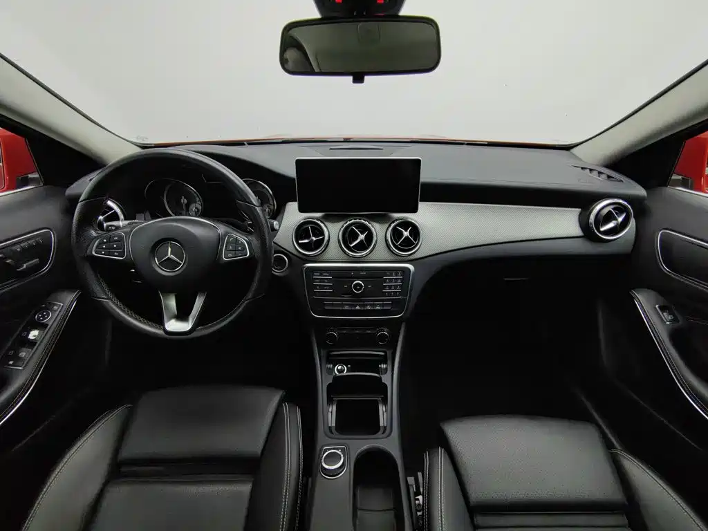 Mercedes-Benz GLA — миниатюра 5