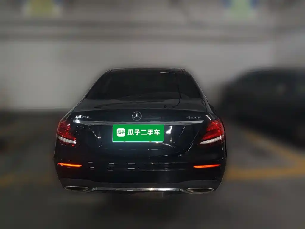 Mercedes-Benz E-Class — миниатюра 5