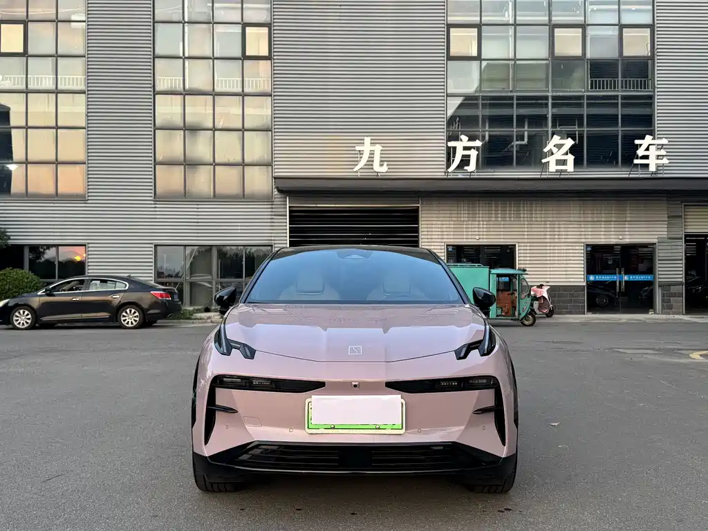Zeekr X — миниатюра 9