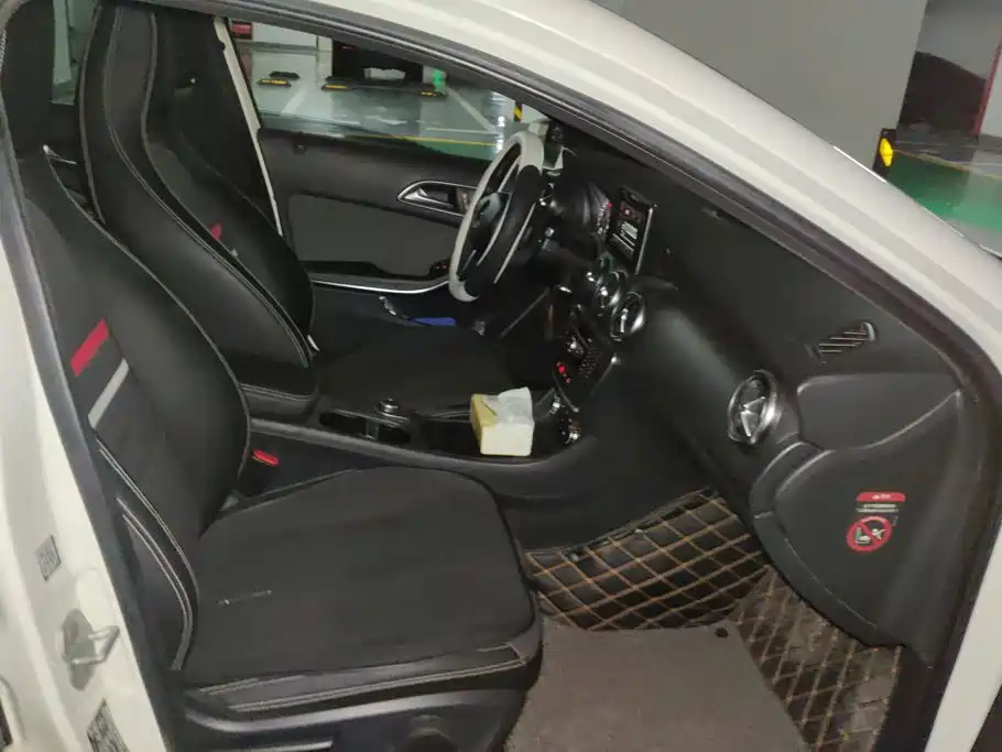 Mercedes-Benz A-Class (Import) — миниатюра 8