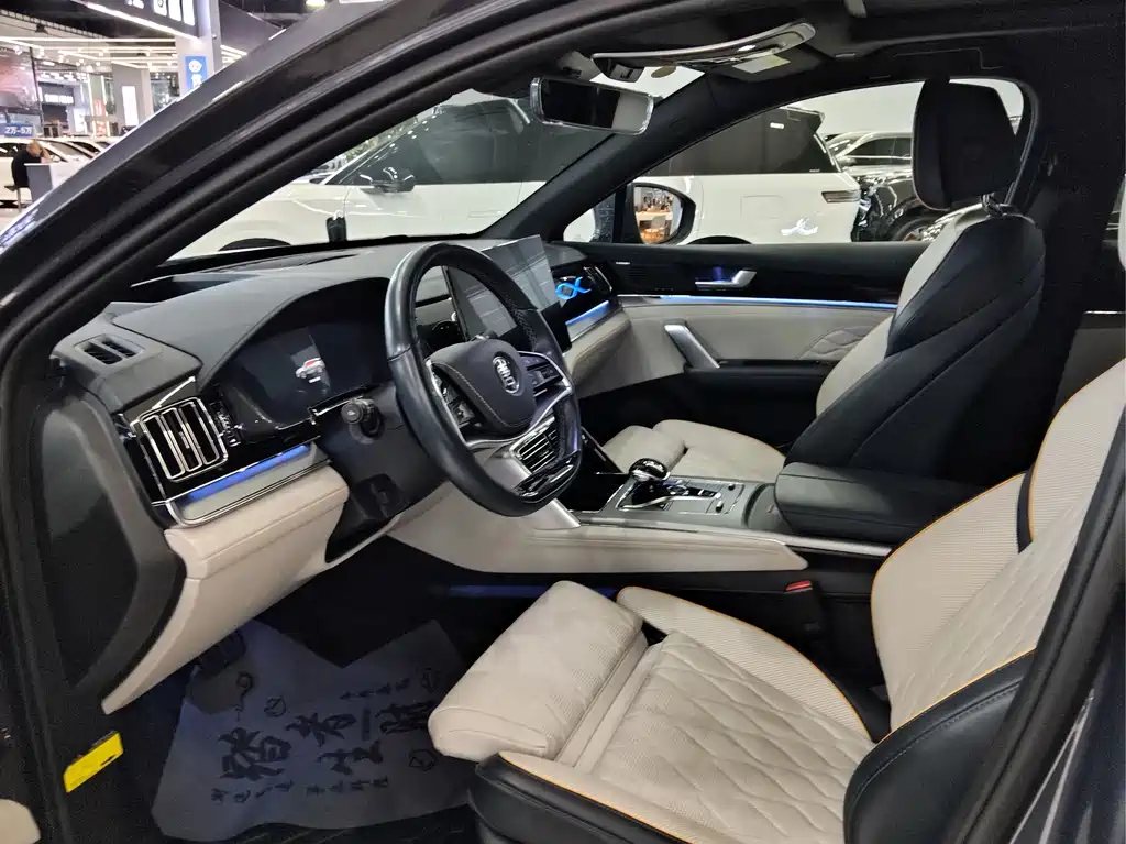 BYD Tang New Energy — миниатюра 5