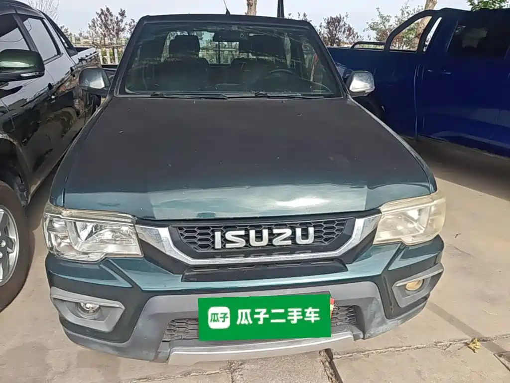 Isuzu Pickup — миниатюра 3