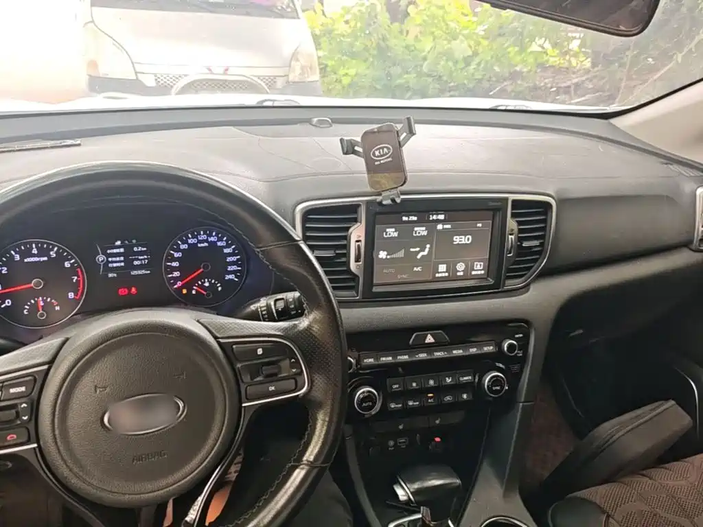 Kia KX5 — миниатюра 10