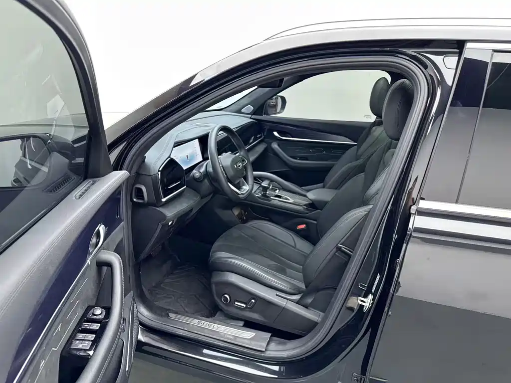 Geely Xingyue L — миниатюра 5