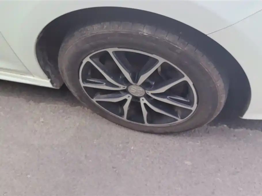 BYD Song MAX MAX 2017 1.5T AT Elite 7 мест