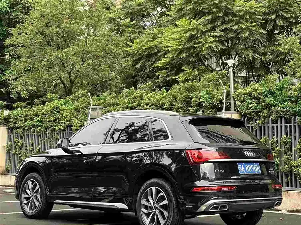 Audi Q5L — миниатюра 3