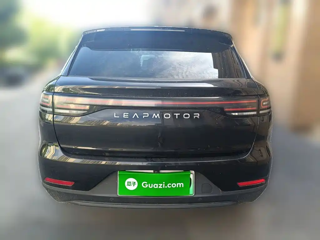 Leapmotor Leapmotor C11 — миниатюра 3