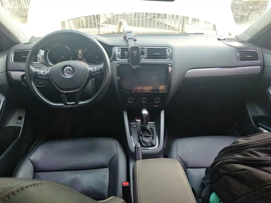 Volkswagen Sagitar — миниатюра 14