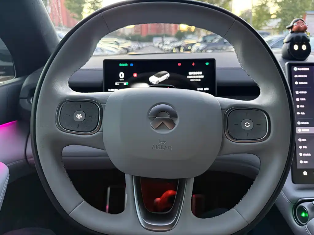 NIO ES6 — миниатюра 6