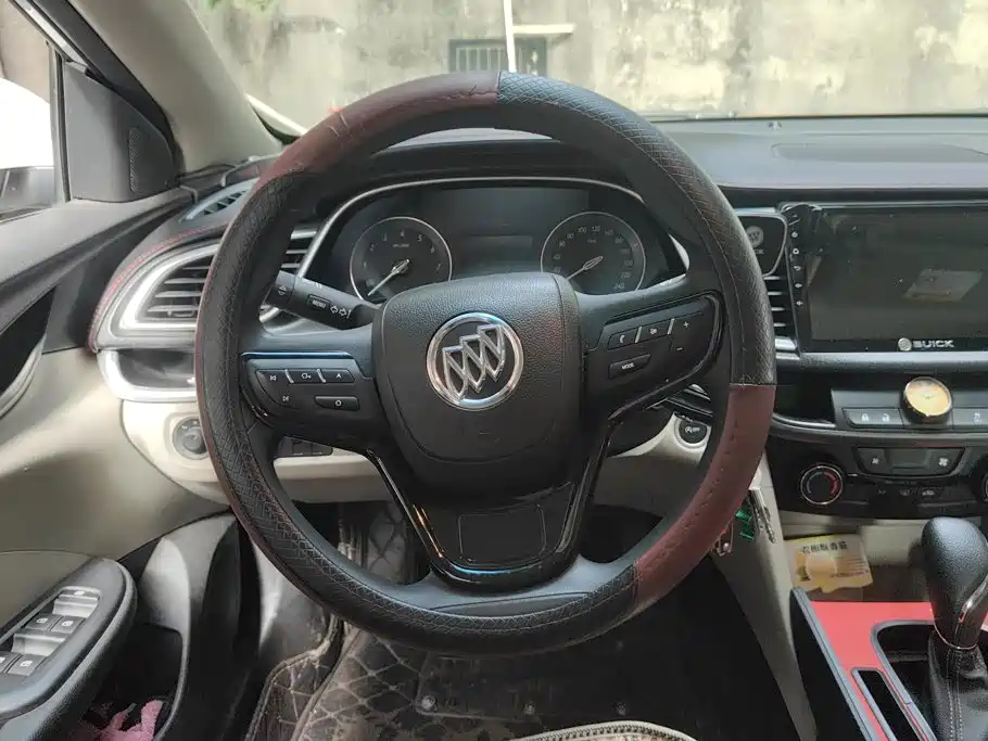 Buick Excelle — миниатюра 15