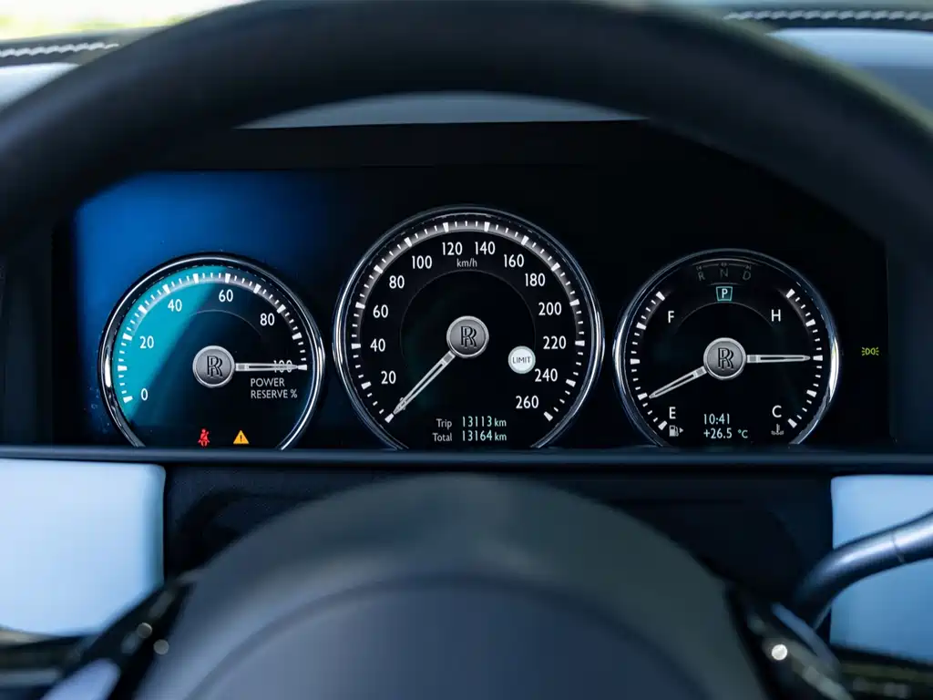 Rolls-Royce Cullinan — миниатюра 15