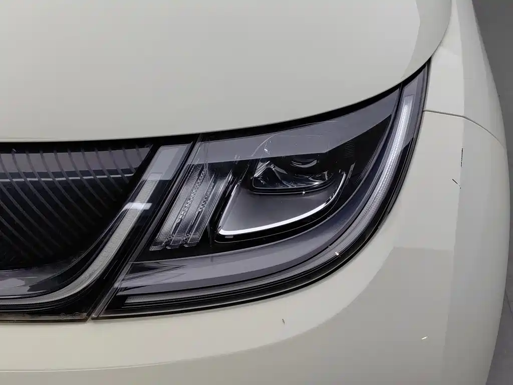 BYD Dolphin — миниатюра 7
