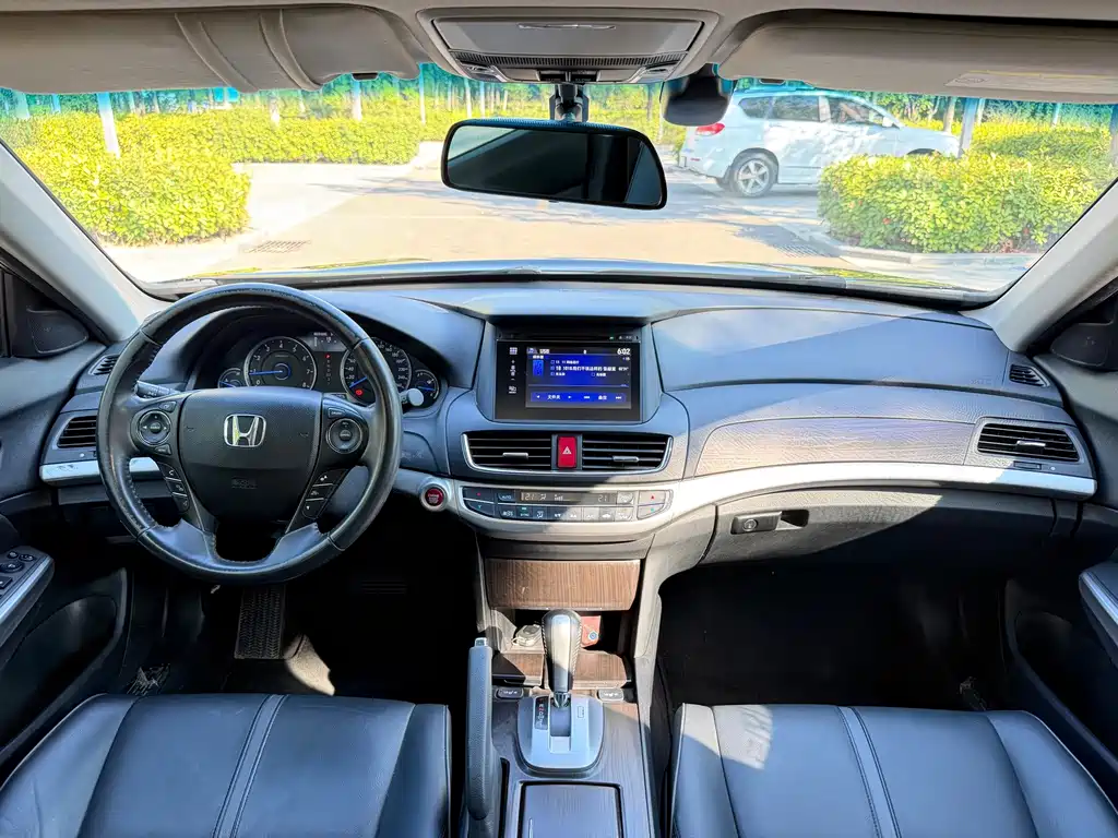 Honda Crosstour — миниатюра 10