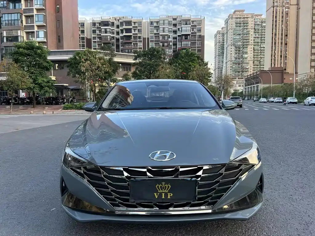 Hyundai Elantra — миниатюра 2