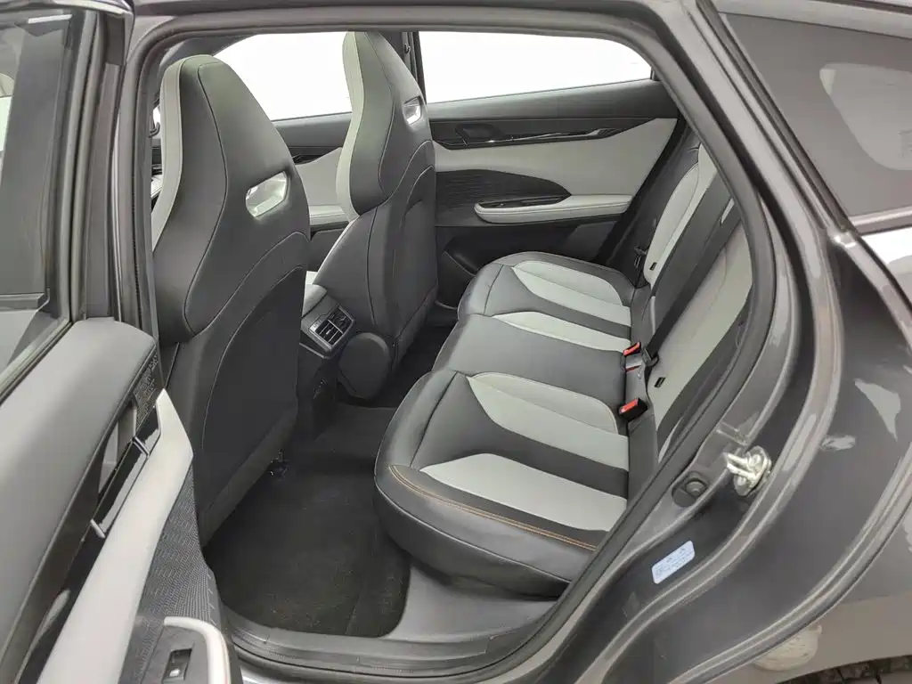 Changan UNI-V iDD — миниатюра 15