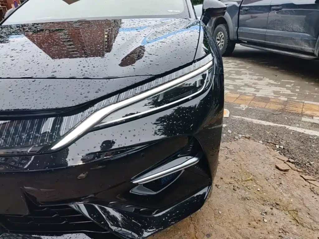 BYD L EV — миниатюра 24