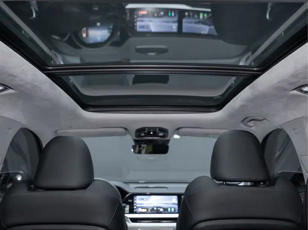 Geely Xingyue L — миниатюра 22