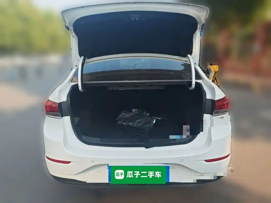 Buick Excelle — миниатюра 20
