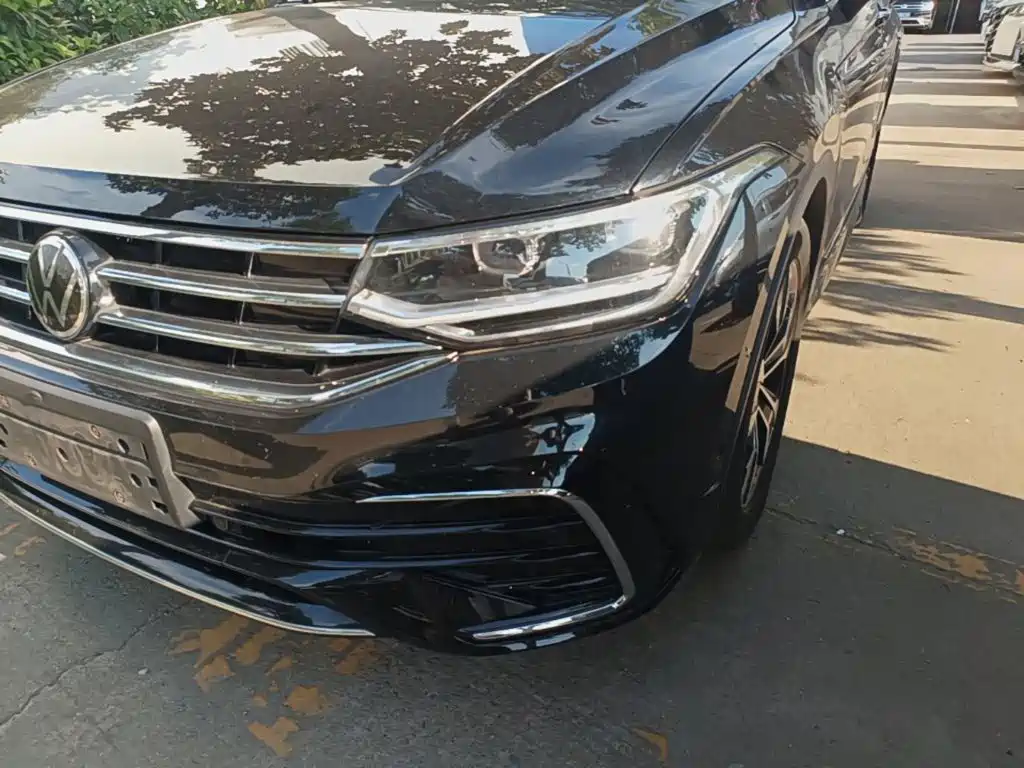 Volkswagen Tiguan L — миниатюра 24