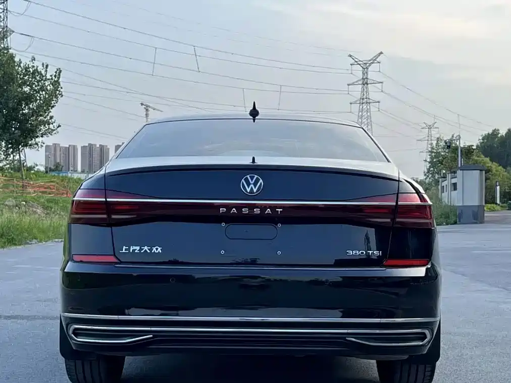 Volkswagen Passat — миниатюра 8