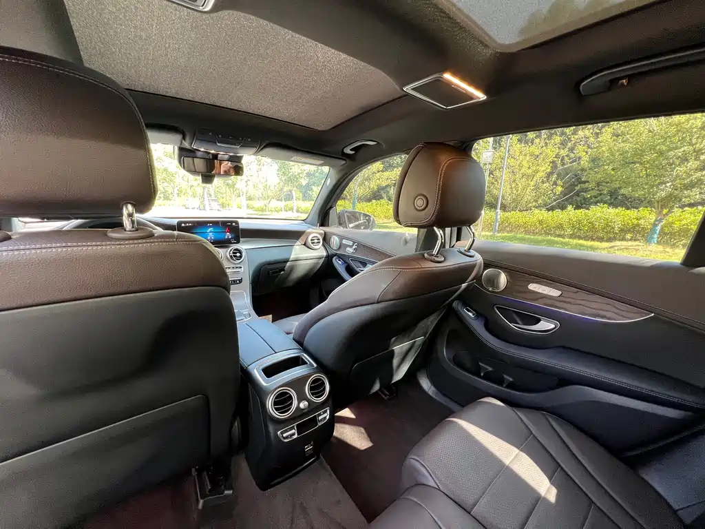 Mercedes-Benz GLC — миниатюра 8