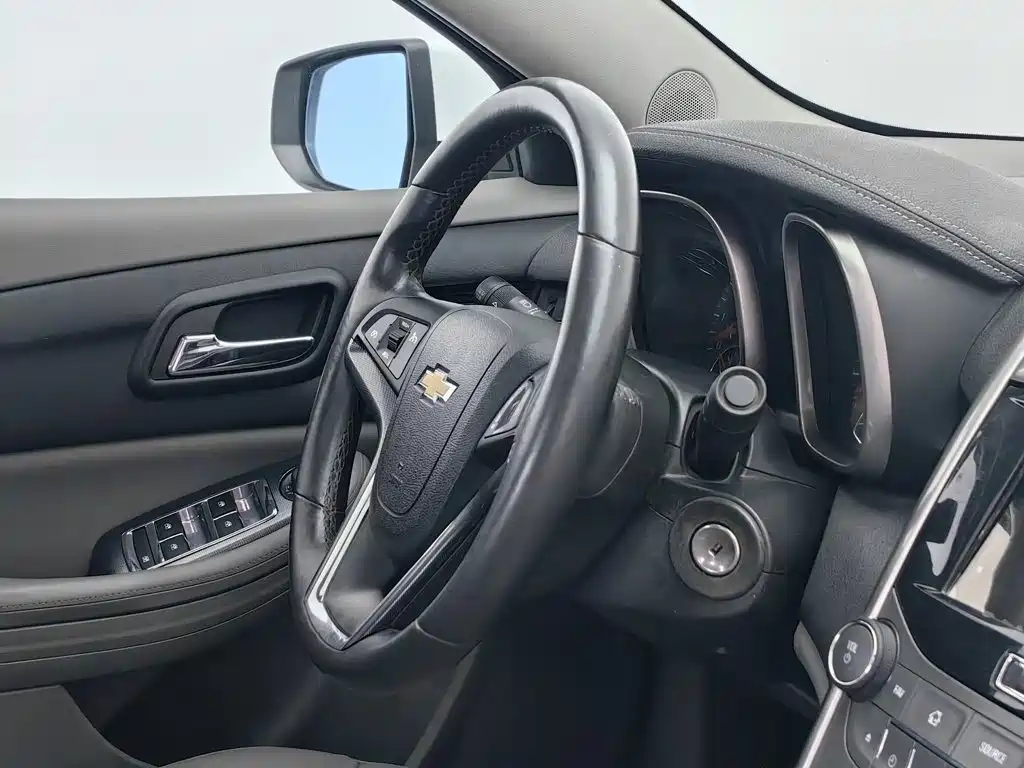 Chevrolet Malibu — миниатюра 22
