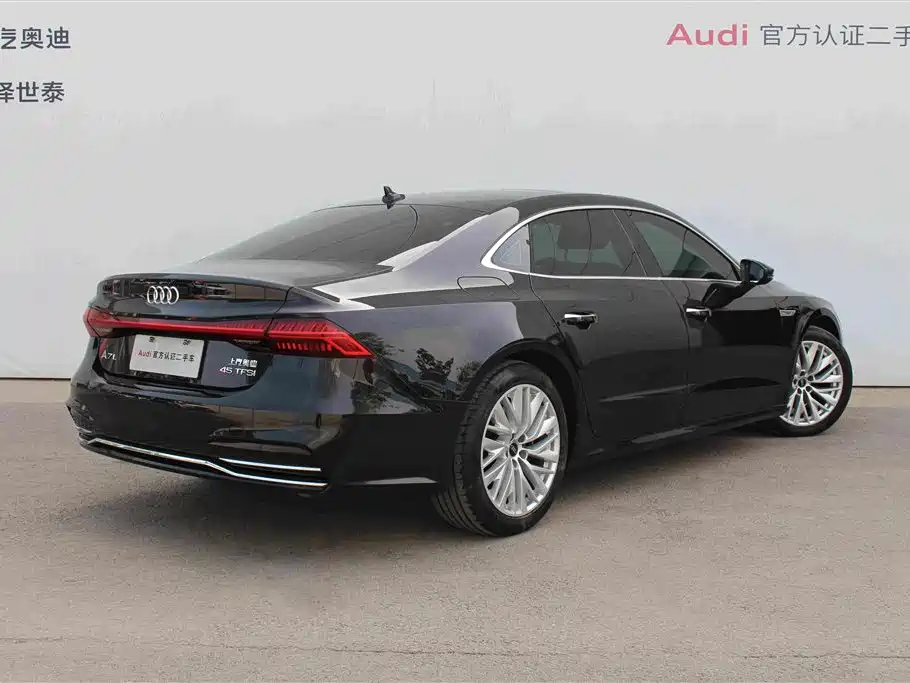 Audi A7L — миниатюра 4