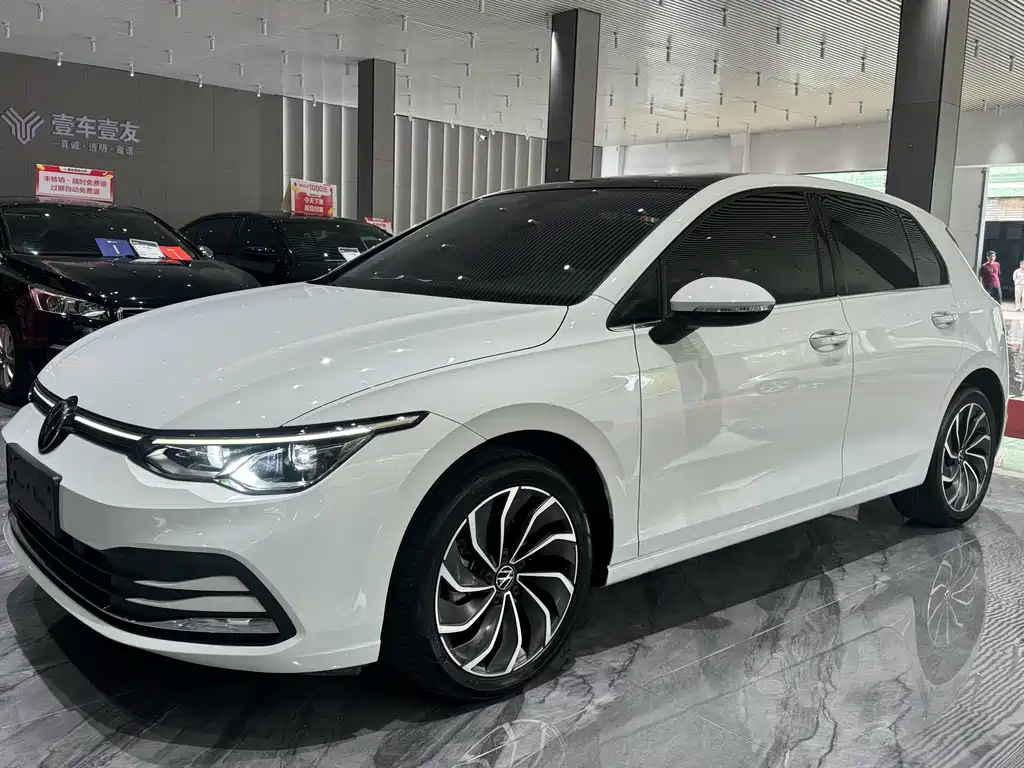 Volkswagen Golf 2023