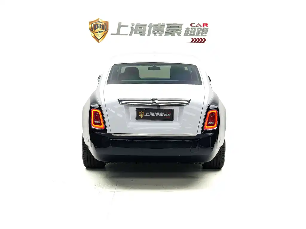 Rolls-Royce Phantom — миниатюра 4