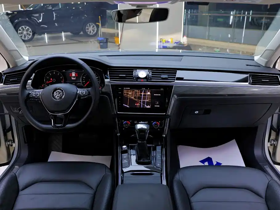 Volkswagen Phideon — миниатюра 18