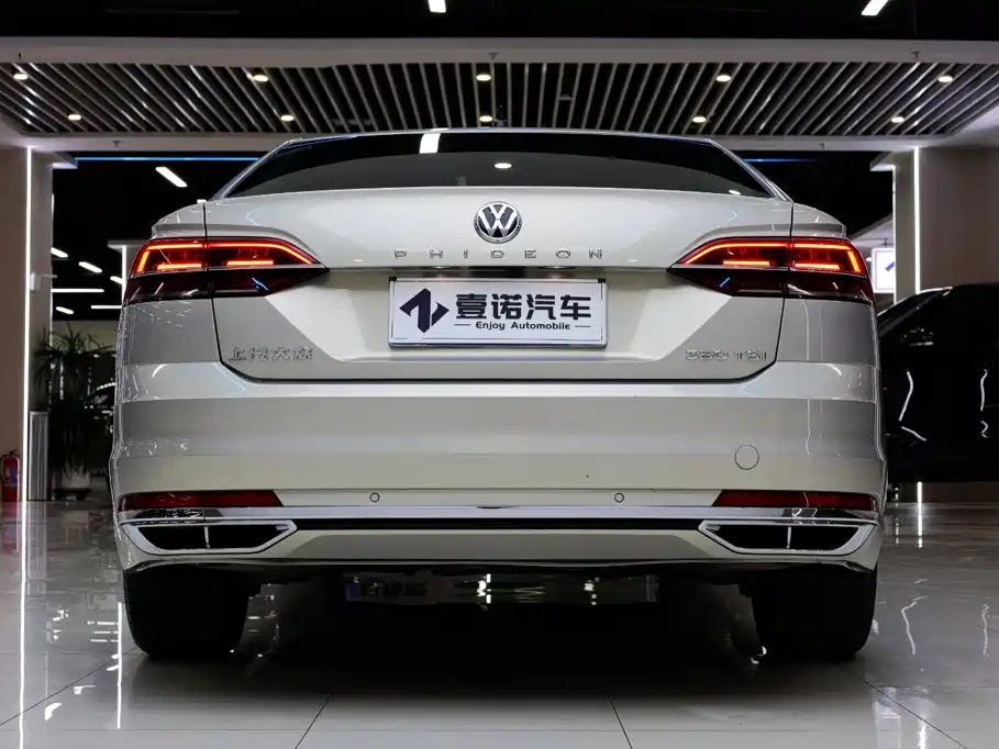 Volkswagen Phideon — миниатюра 7