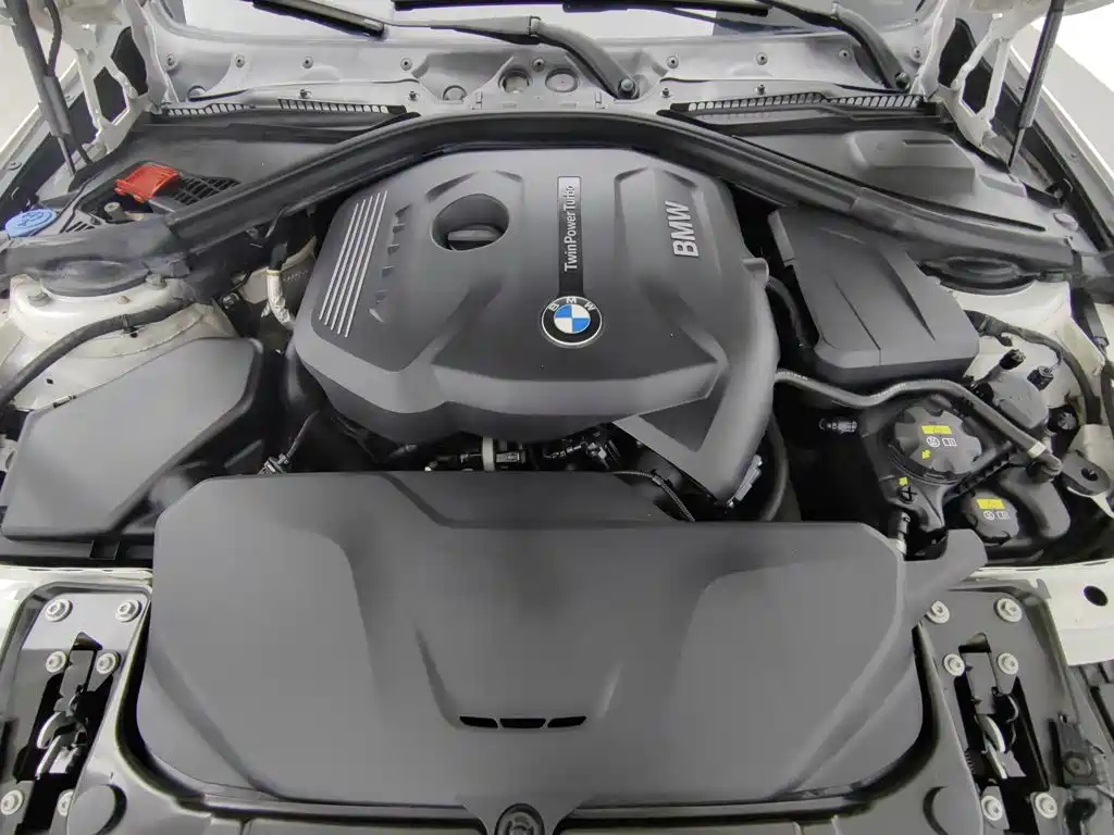BMW 3 Series — миниатюра 6