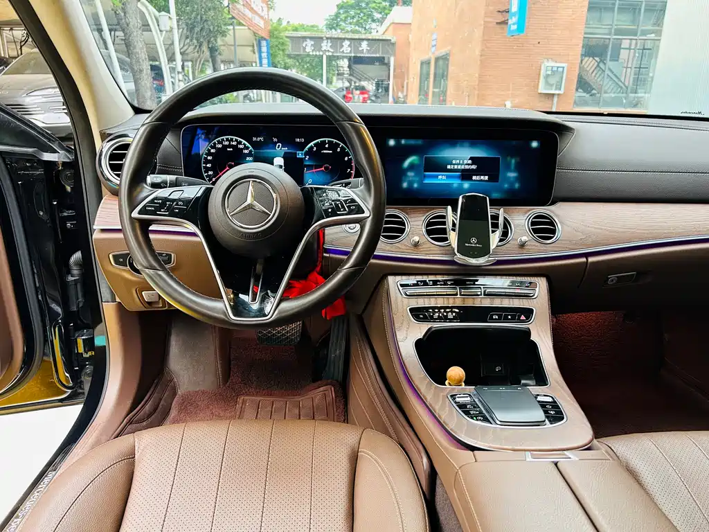 Mercedes-Benz E-Class E 2022 E 300 L Luxury