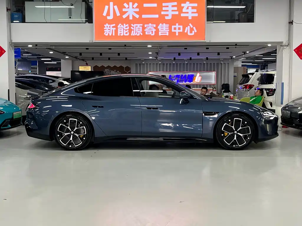 XIAOMI CAR XIAOMI SU7