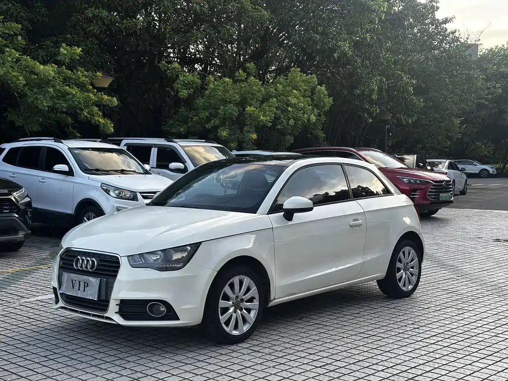 Audi A1