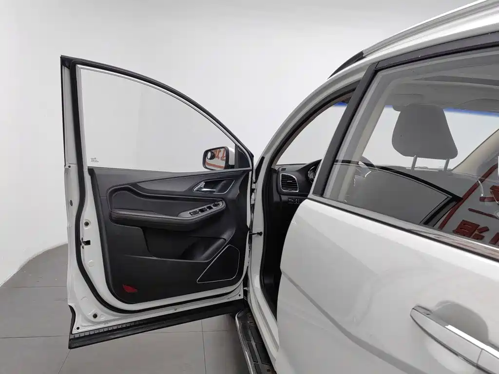 Baojun 560 — миниатюра 8