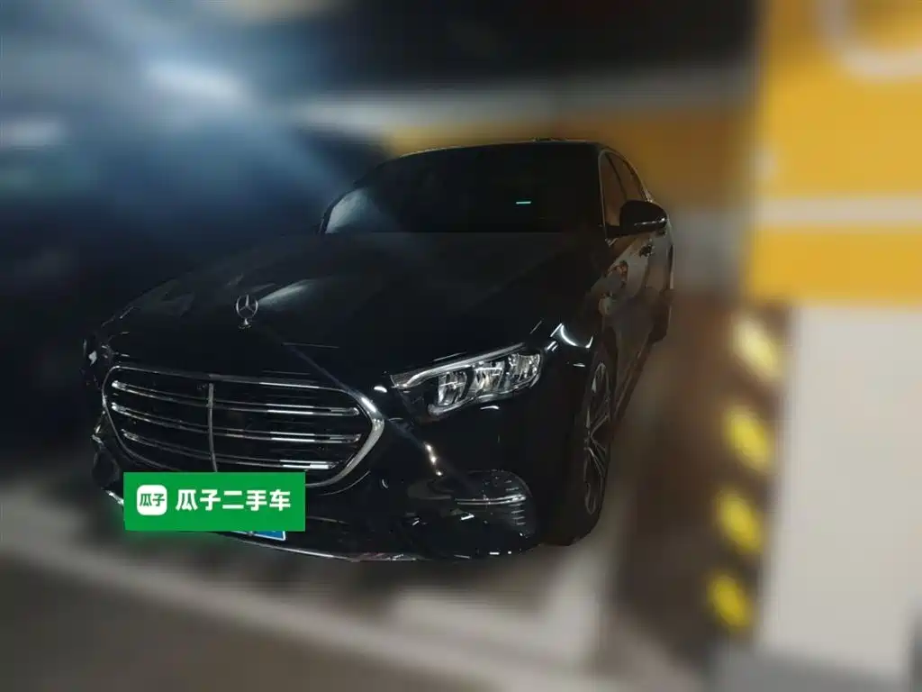 Mercedes-Benz E-Class 2025