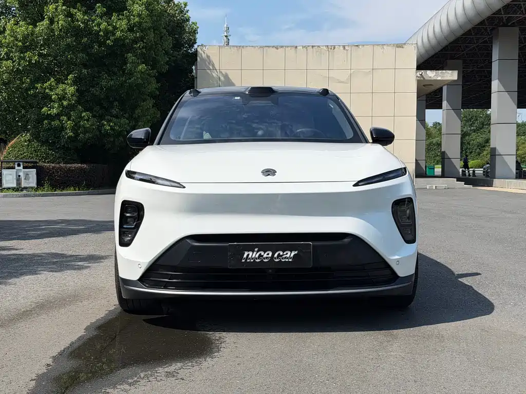 NIO ES8 2023 100kWh