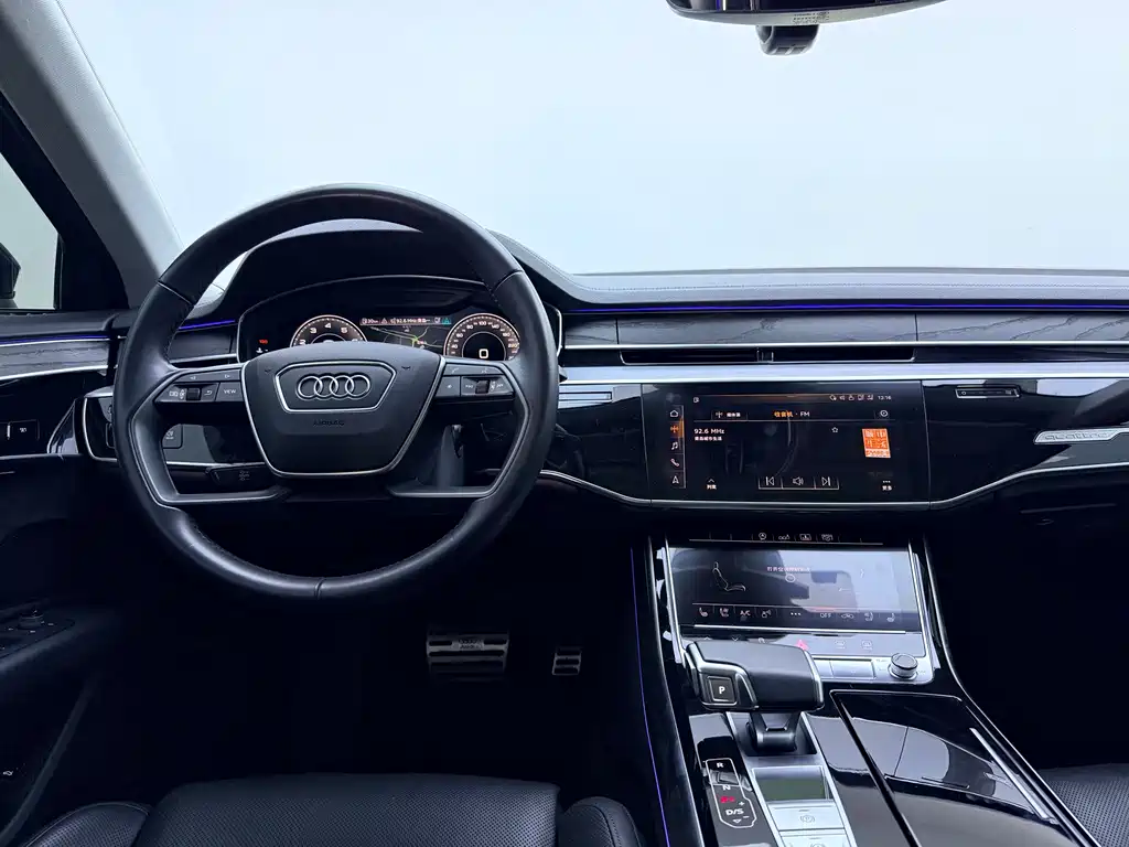 Audi A8 — миниатюра 9