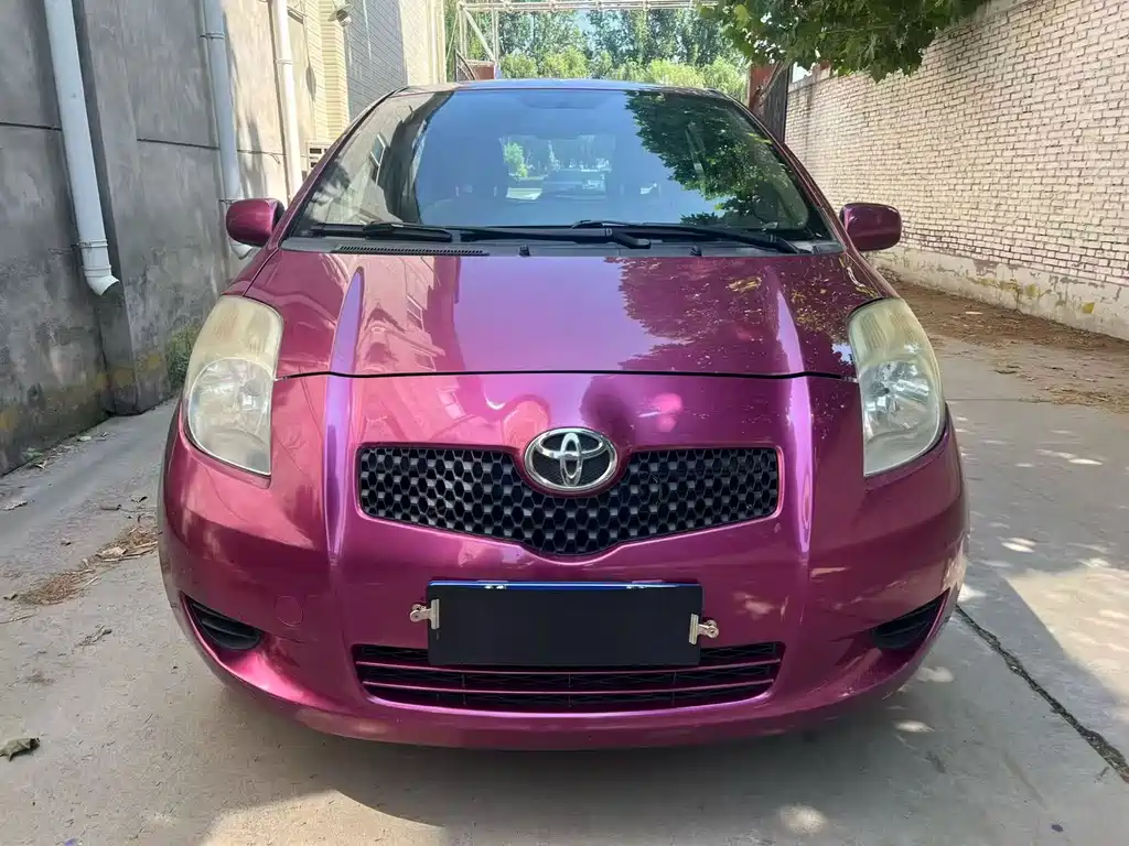 Toyota Yaris — миниатюра 2