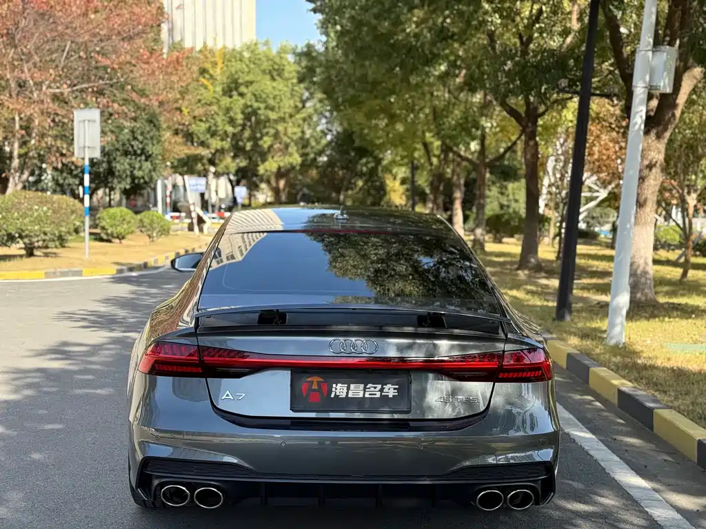 AUDI A7