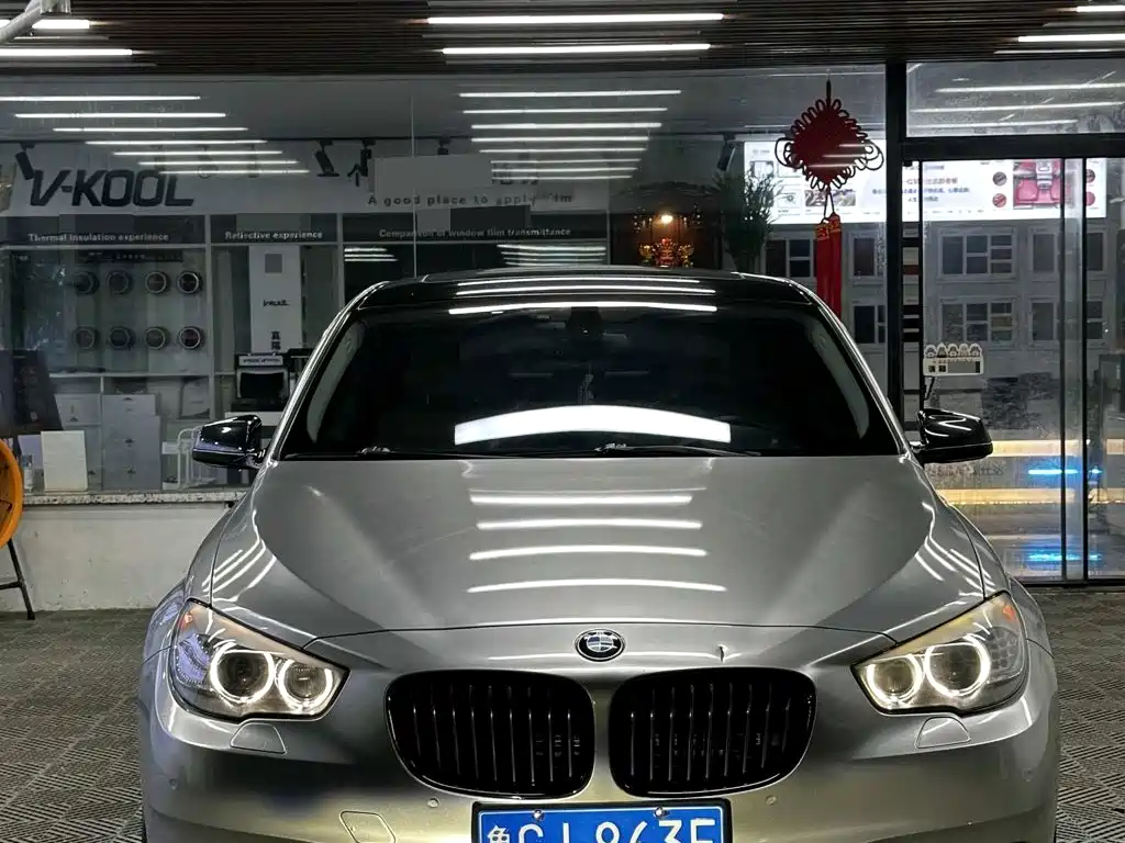 BMW 5 Series GT 5 GT 2010 535i Luxury