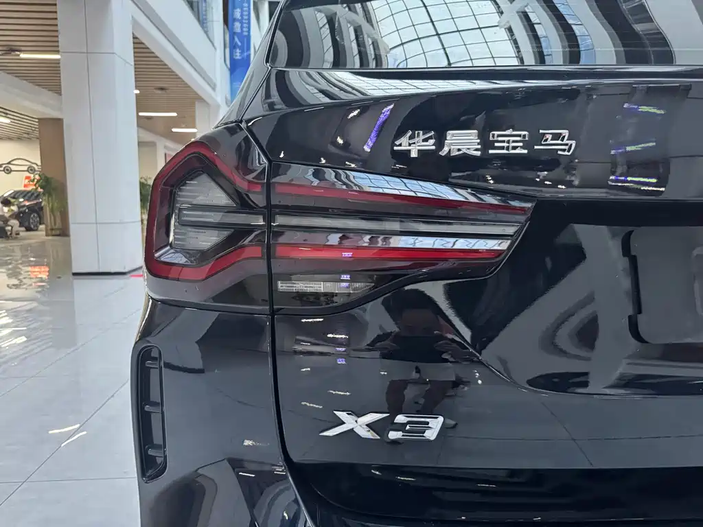BMW X3 — миниатюра 23